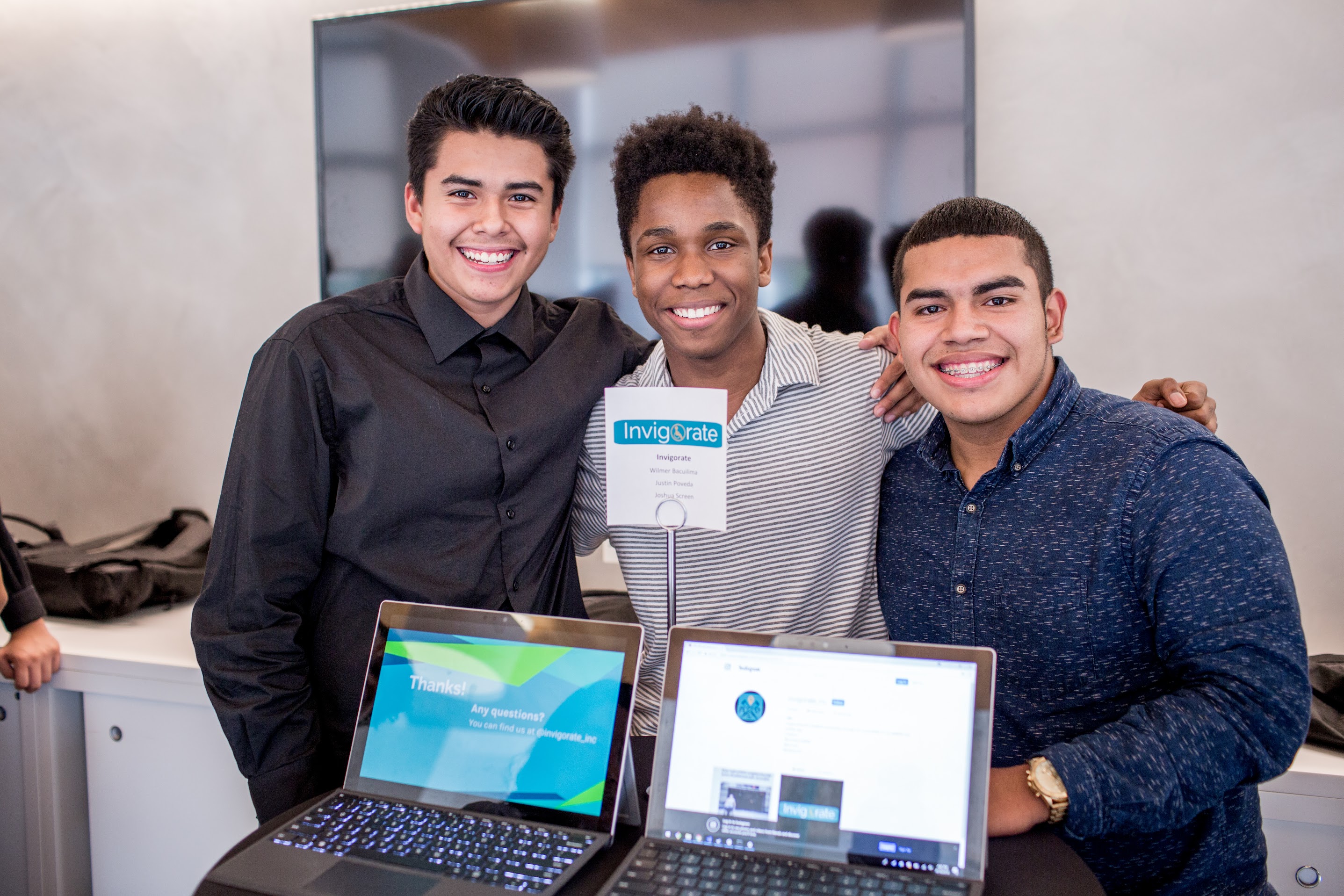 All Star Code Scholars presenting at Demo Day